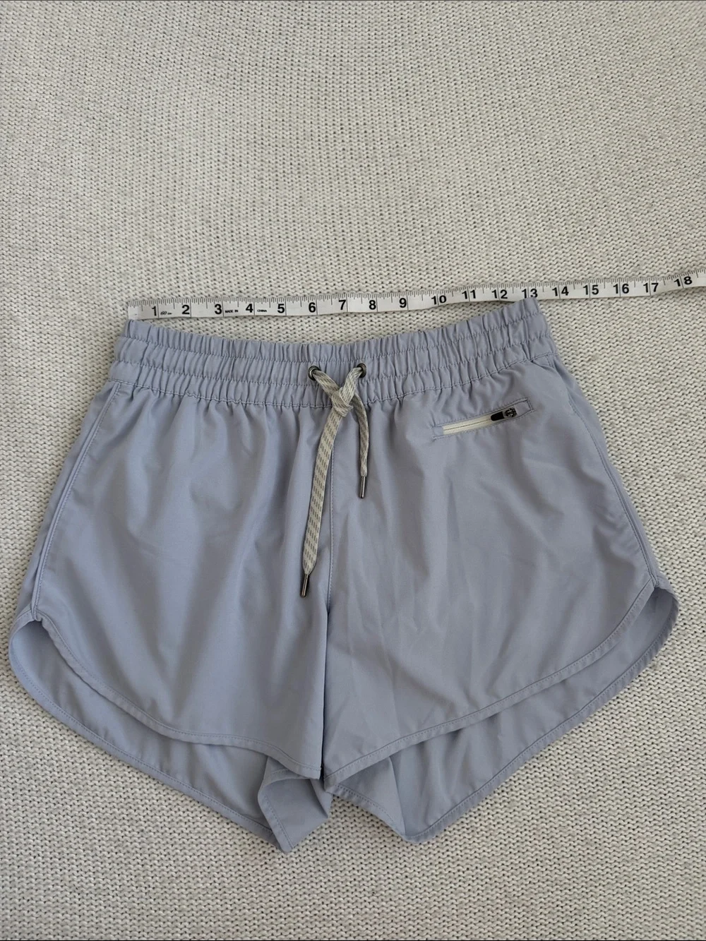 Vuori Clementine Short Gray Size Small